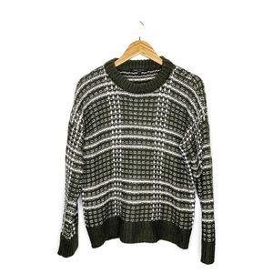 Romeo & Juliet Couture Green White Crew Sweater